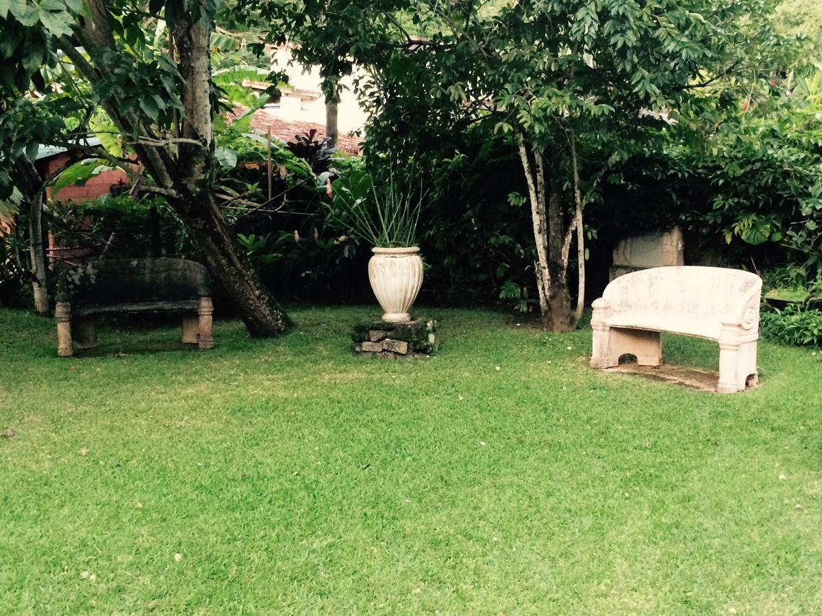 Willa Casa Colonial Terrea No Saco Da Capela Em Ilhabela Zewnętrze zdjęcie