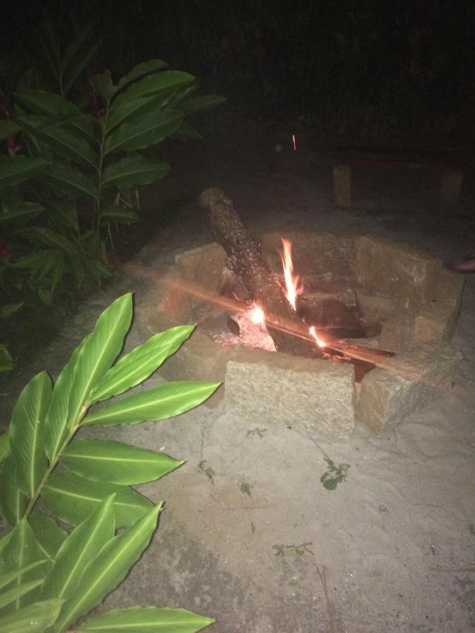 Willa Casa Colonial Terrea No Saco Da Capela Em Ilhabela Zewnętrze zdjęcie