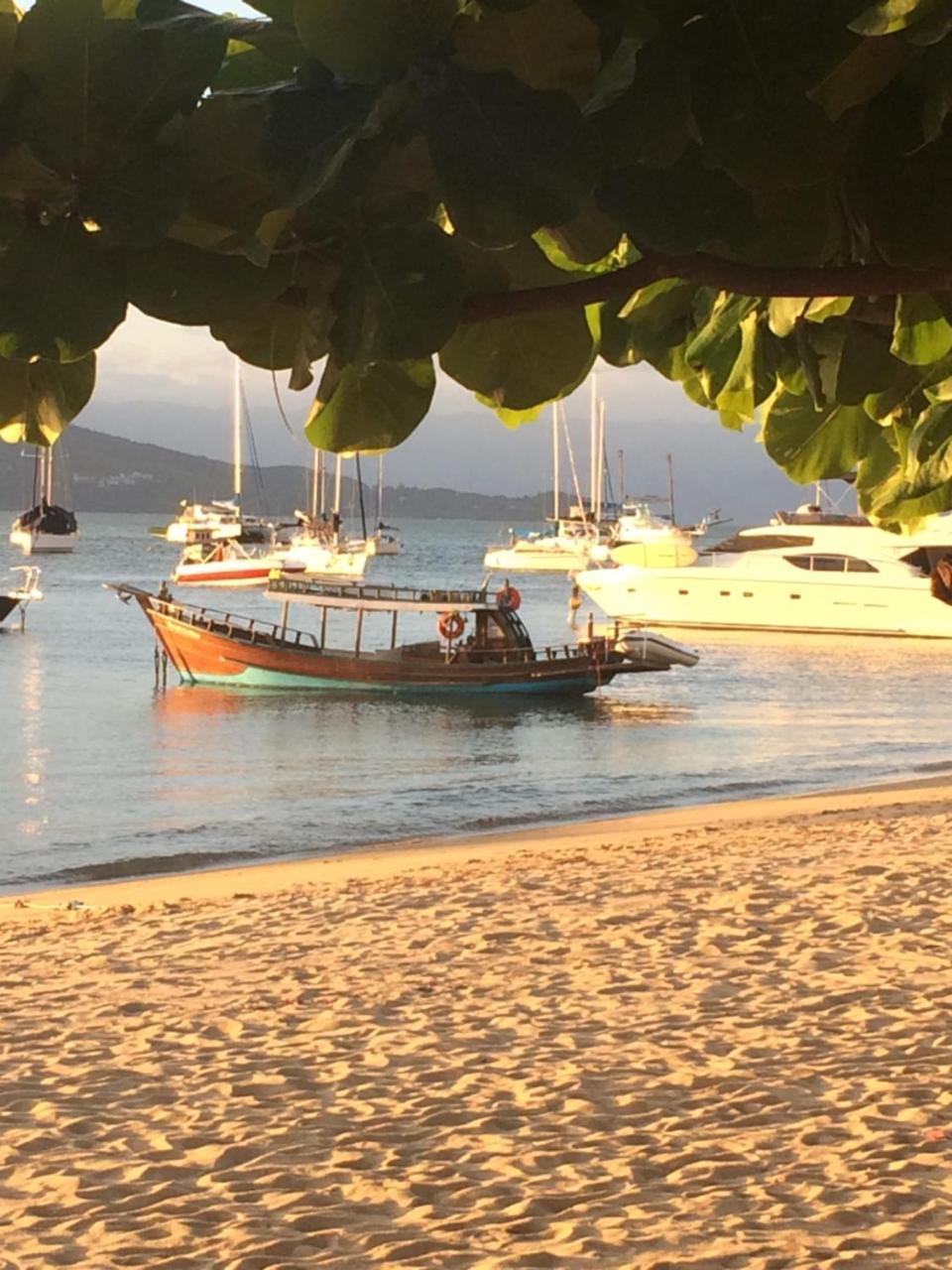 Willa Casa Colonial Terrea No Saco Da Capela Em Ilhabela Zewnętrze zdjęcie